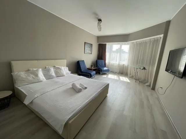 7 Rooms (7 румс)