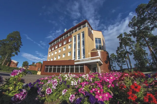 Park Hotel (Парк Отель)
