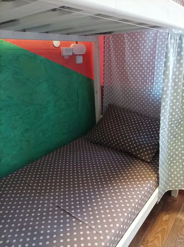Orange hostel (Оранж)