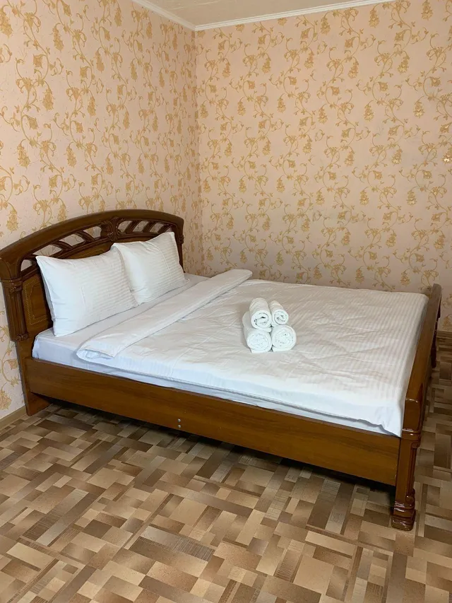 Home Hotel (Хоум Отель) на Институтской 7 