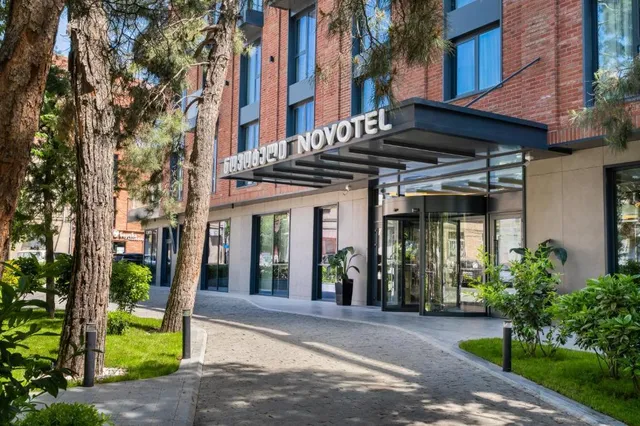 Novotel Tbilisi Center (Новотель Тбилиси Центр)