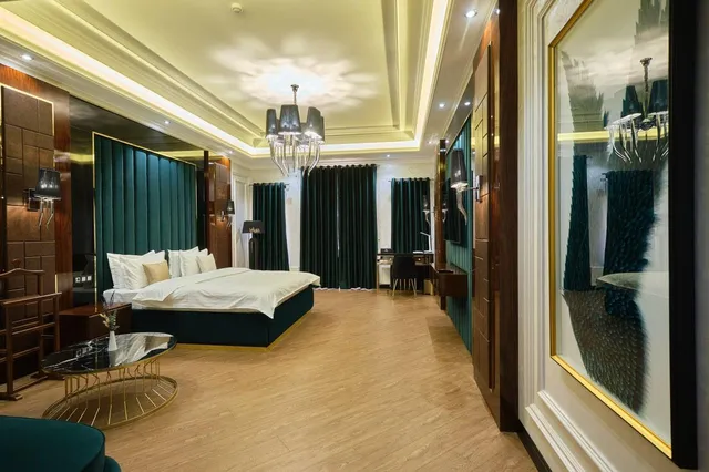 East Star Hotel (Еаст Стар)