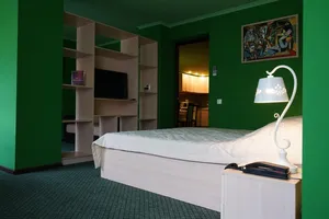 Photo 2