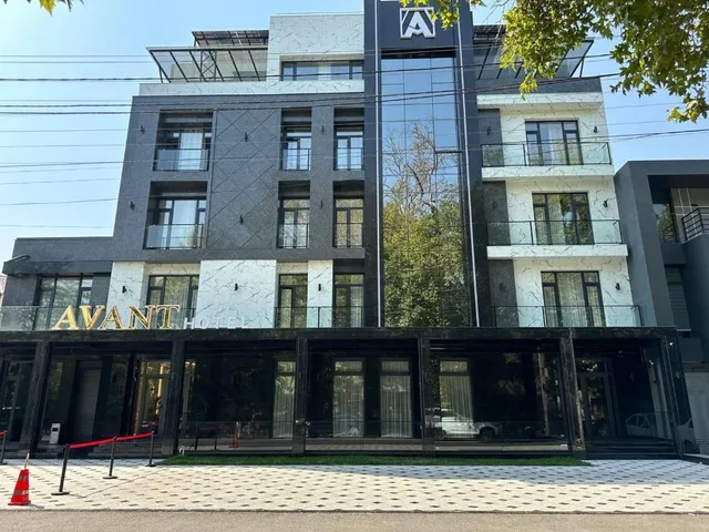Avant Hotel Tashkent Pool&Terrace (Авант Ташкент Бассейн&Терраса)