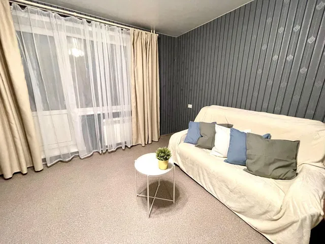 Home Hotel (Хоум Отель) на Есенина
