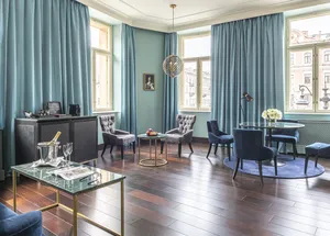 Реальные фото Cosmos Selection Saint-Petersburg Nevsky Royal (Космос Селекшн Невский Роял)