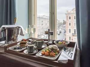 Реальные фото Cosmos Selection Saint-Petersburg Nevsky Royal (Космос Селекшн Невский Роял)