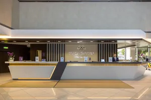 Реальные фото Plaza Garden Moscow WTC (Плаза Гарден) ex. Краун Плаза