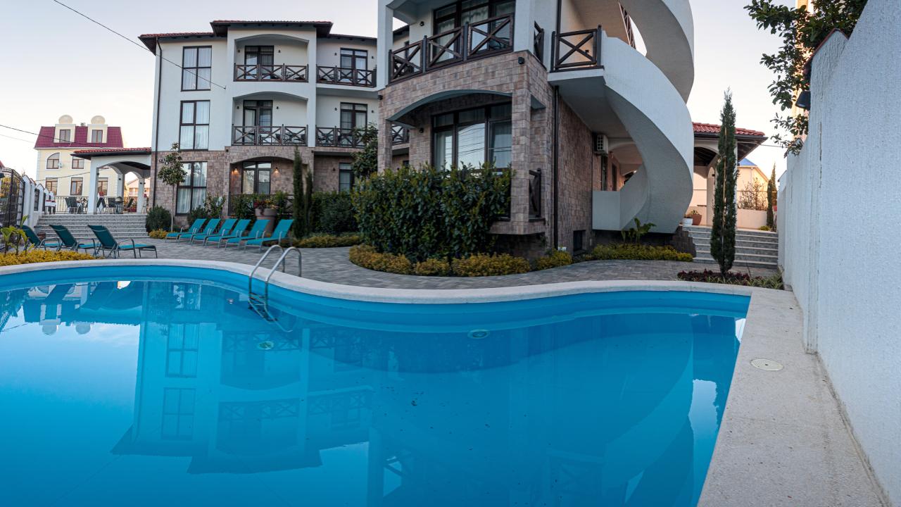 Villa Anna (Вилла Анна) — Гостевые дома