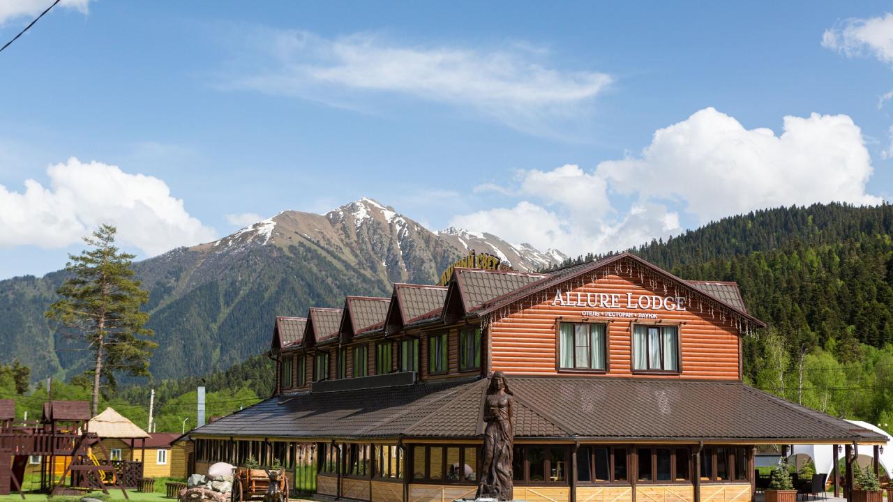 Гостиничный комплекс Allure Lodge (Аллюр Лодж)