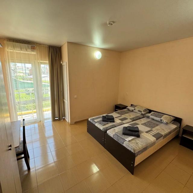 IZI Hotel (ИЗИ Отель)