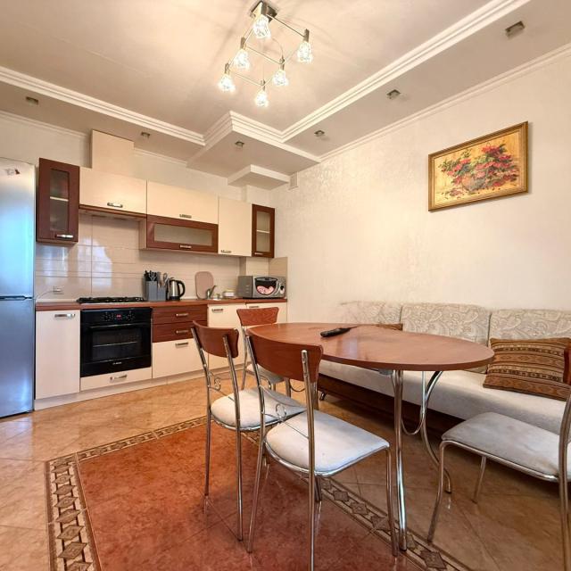 Beautiful Two-Bedroom Apartment Near The Riviera Water Park