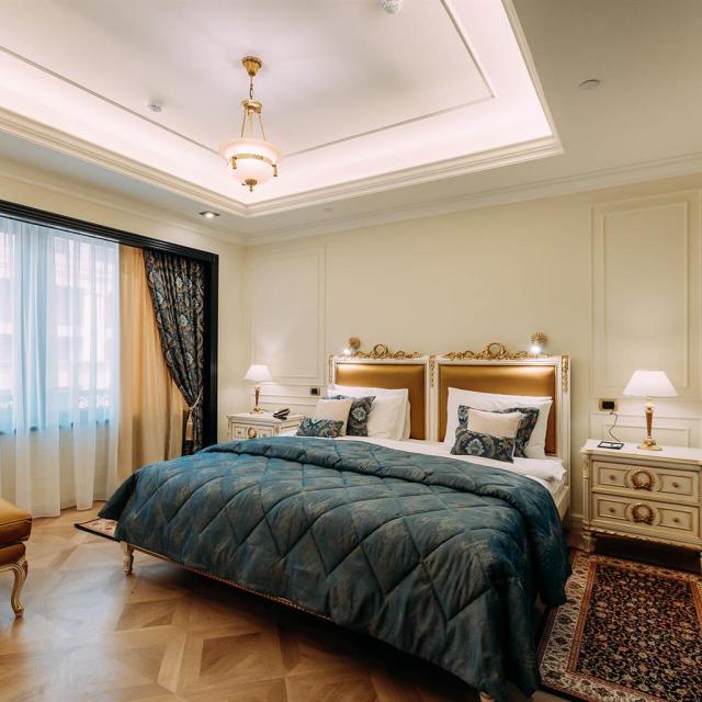 Golden Palace (Голден Палас)