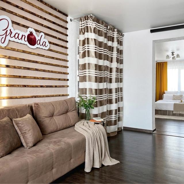 Granada Apartments on Goroshnikova Street