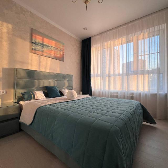 Apartment on Levoberezhnaya street 6/6 C1 12th floor 