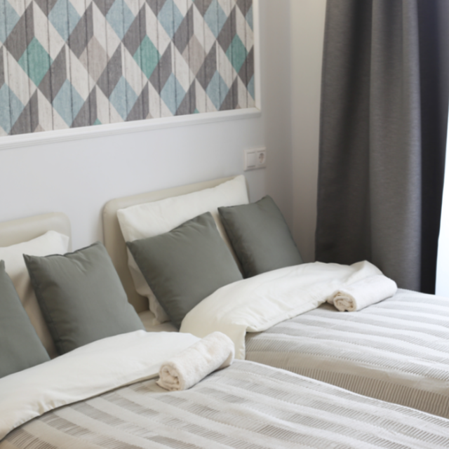 Ma-Three apartments on Bachurinskaya str. 7k2