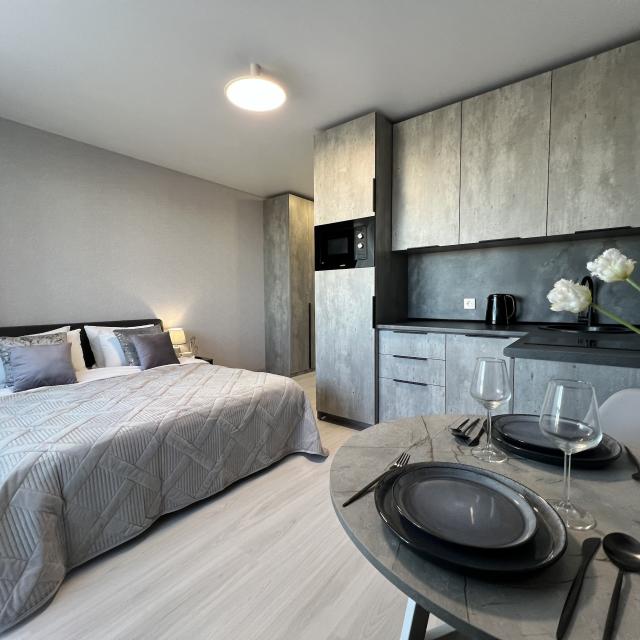 Apartments on Pechatnikov street 3/1