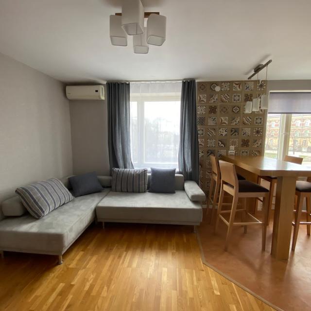 W-apartments on Kutuzov Boulevard