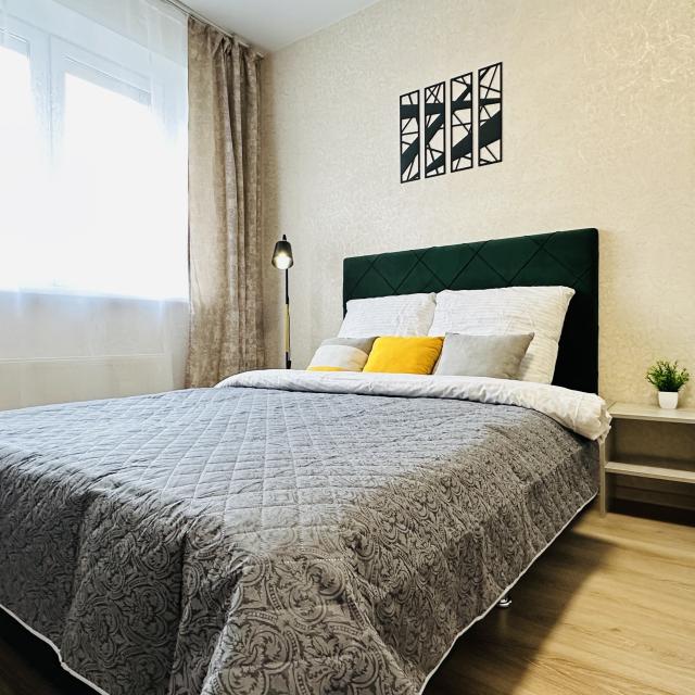 Крыша Мира на Энгельса 27