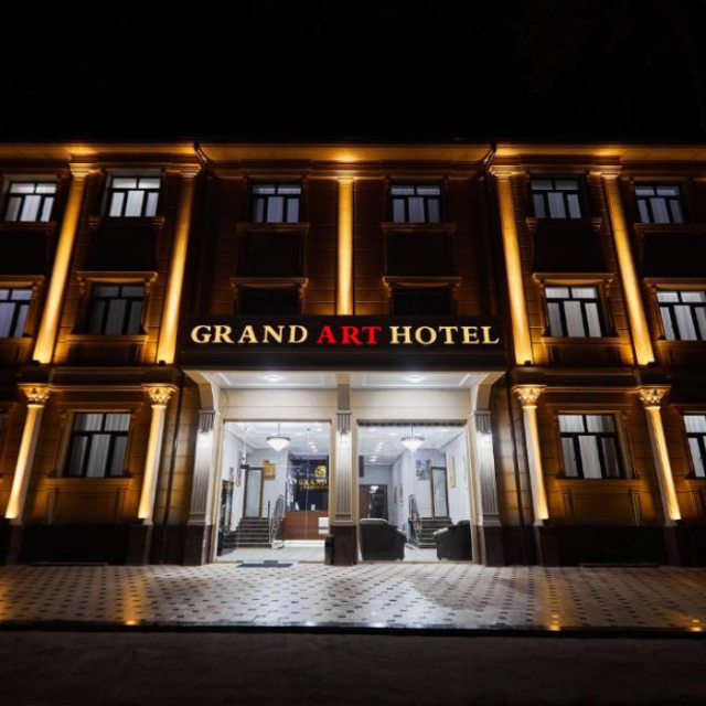 Grand Art hotel (Гранд Арт)