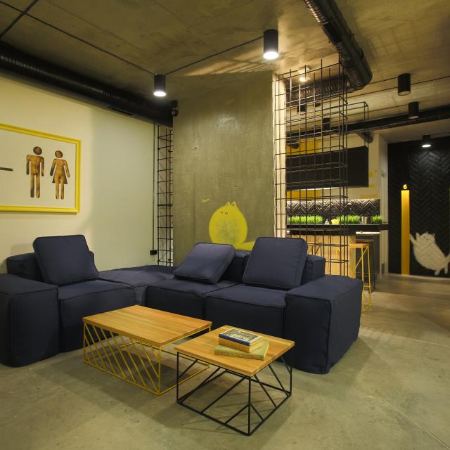 Suffix Hostel (Суффикс)