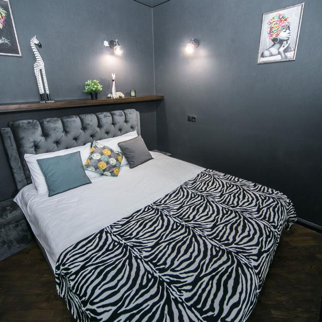 Light Suite on Chkalova street 4
