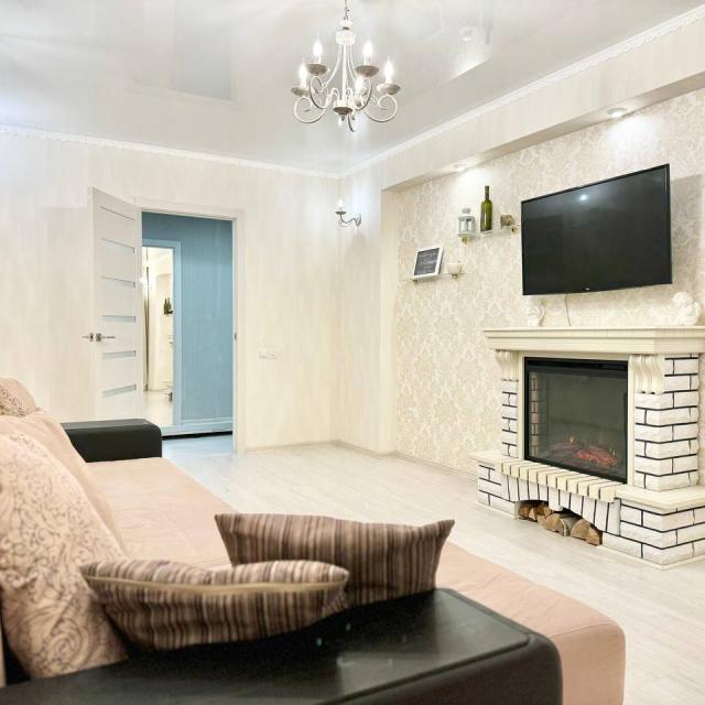 Rental Family Rooms on Olympic Boulevard 12