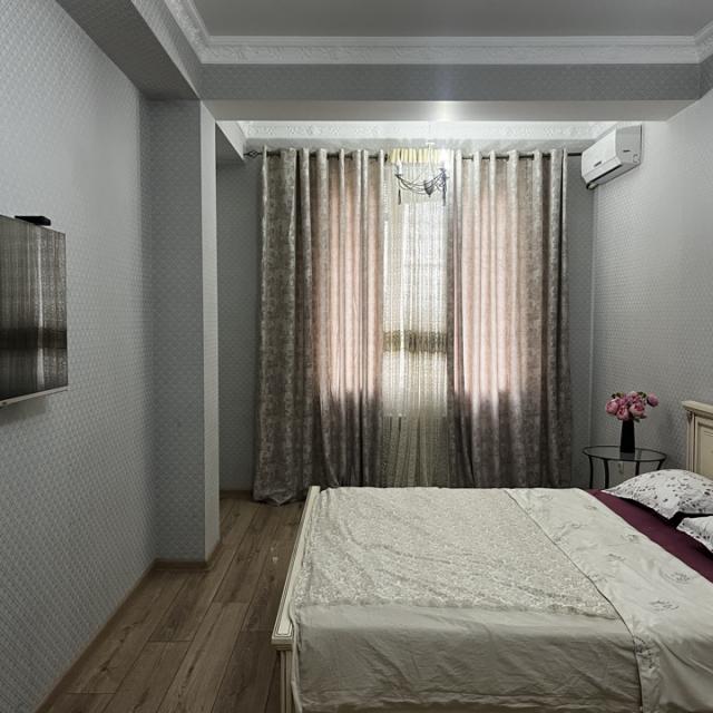 Gul's apartment on 5k2 Elzy Ibragimov Street