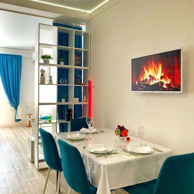 Manor Apartments