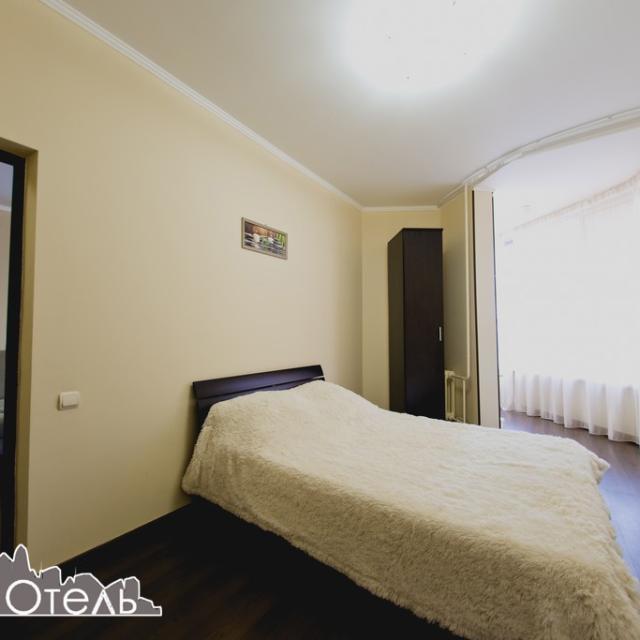 Квартира от компании Хоум Отель на Донецкой, 2