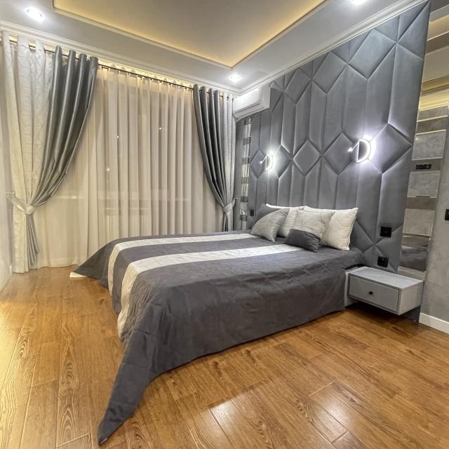 Apartment Housevip on Tukhachevsky street 25