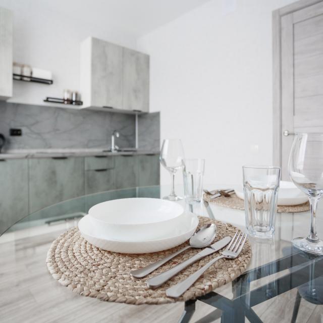 Rental Family Rooms (Рентал Фэмили) на улице Загоровского
