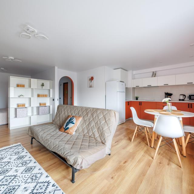 Sutki Rent на шоссе Фермское 32