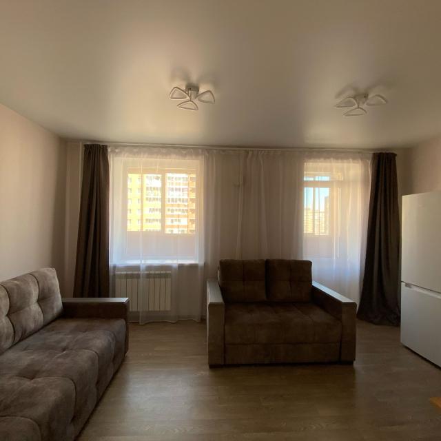 Apartments on Yunost, 5