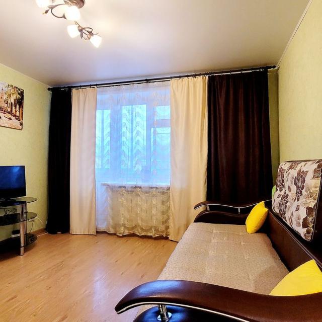 Apartamenty na ulice Marii Oktyabr'skoj 14