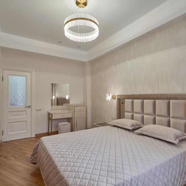Apartments on 36/2 Dekabristov Street