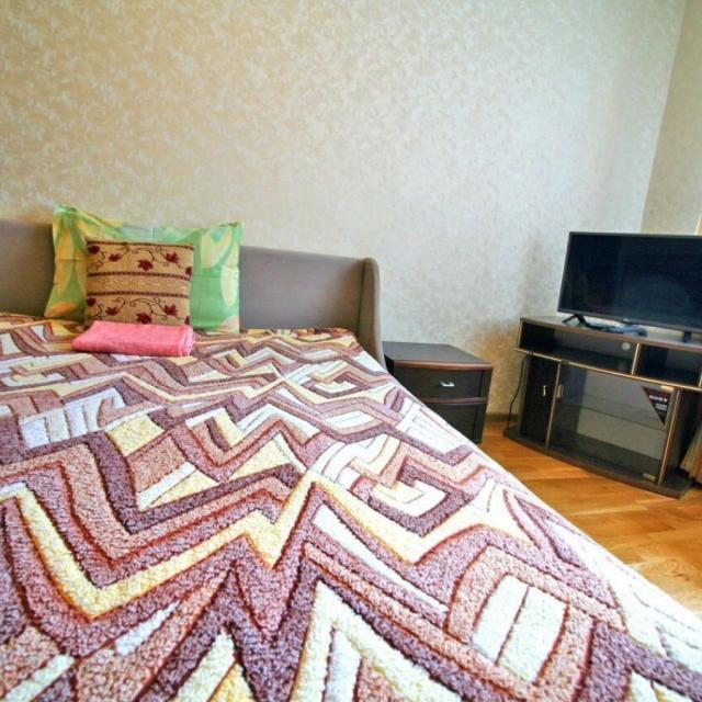 Apartment on 32 Plavnitsky Boulevard
