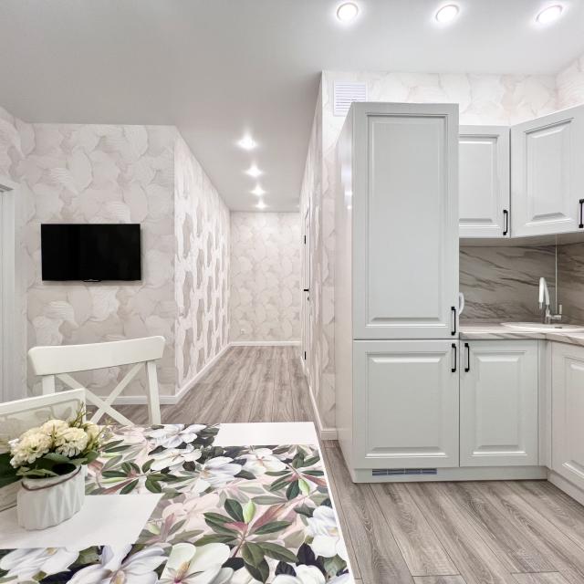 Penthouse Apartment on Flowers on Krugova Street
