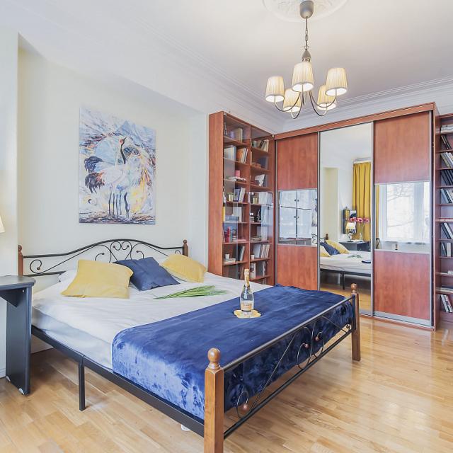 GMApartments (ДжиЭмАпартментс) на переулке Старопименовский