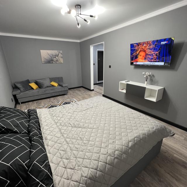 KazHouse apartments on 50 let Oktyabrya Street, 24k1