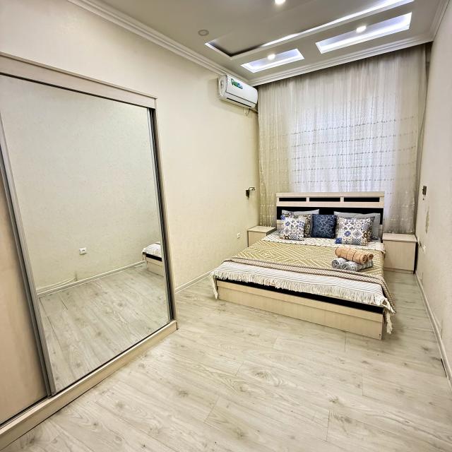 Royal Rentals (Роял Ренталс) на улице Олтинтепа 394
