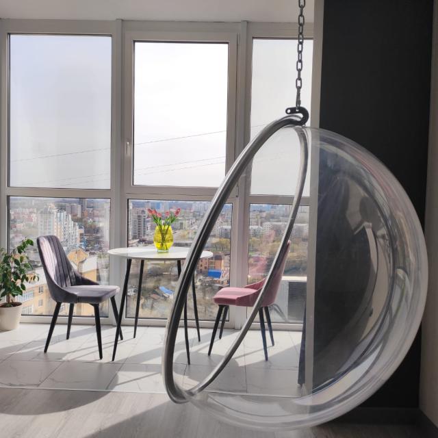Panoramic view, bathtub for two, parking space — discover the magic of Lipetsk!