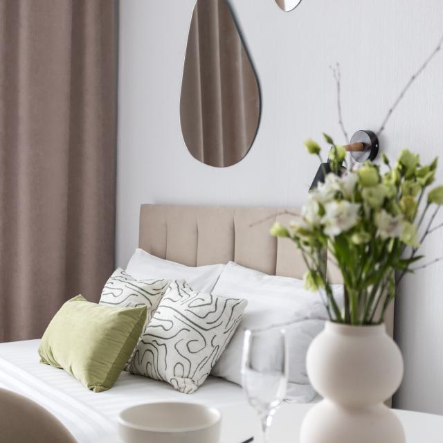 Уютное место / Hugge place на улице Коминтерна 89