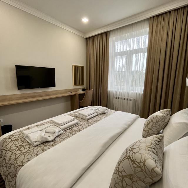 Bristol Hotel Tashkent (Бристол Ташкент)