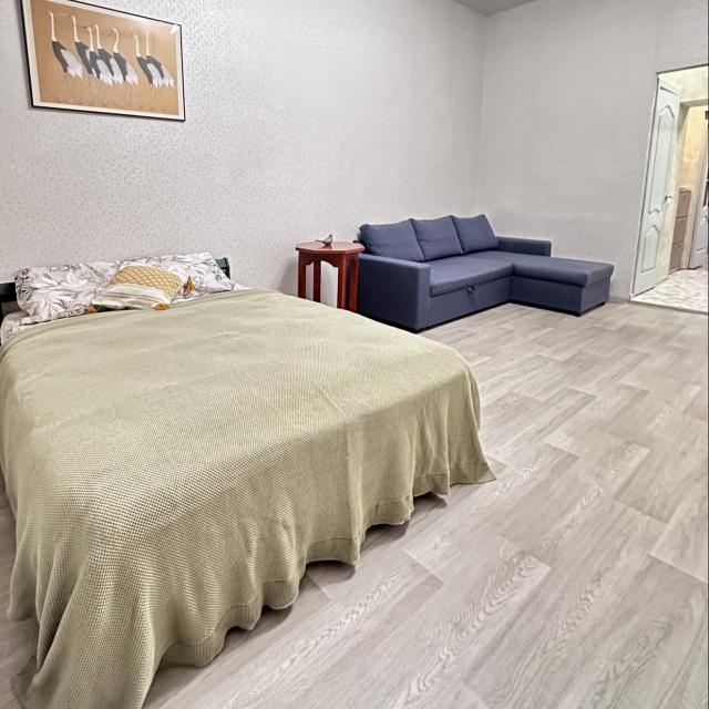 WWelcome on 13 Suvorov Avenue