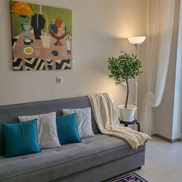 Cozy house on Akhsharumova street, 27A