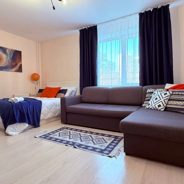Stylish Apartment on Lenin 86