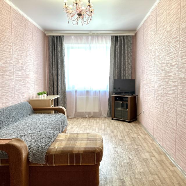 Compass (Компасс) в 10-м микрорайоне 65А