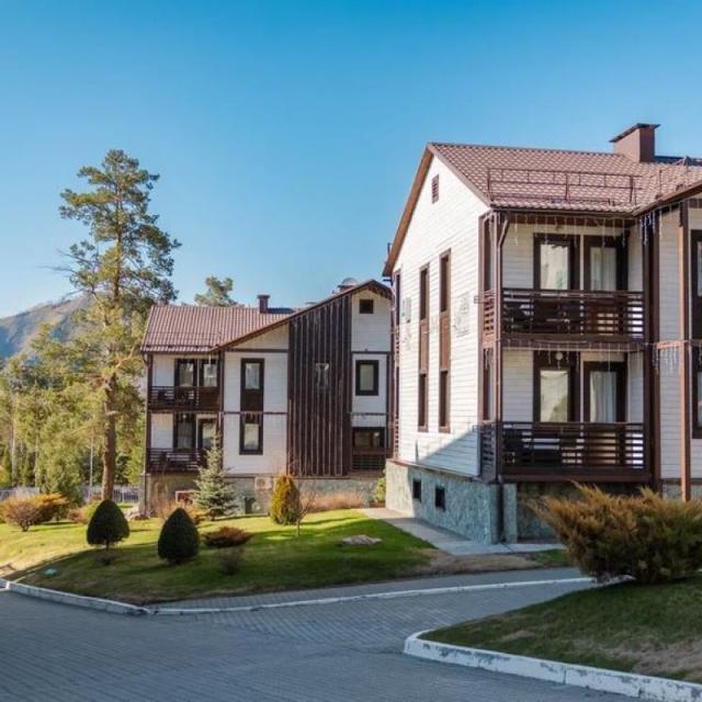 Манжерок 3*