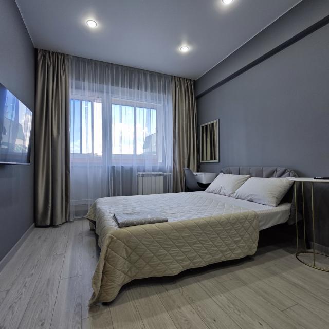 Stylish apartment on Stroiteley Avenue 5A